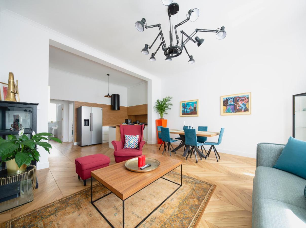 Tcf Home - Big Apartment With Free Garage คราคูฟ ภายนอก รูปภาพ