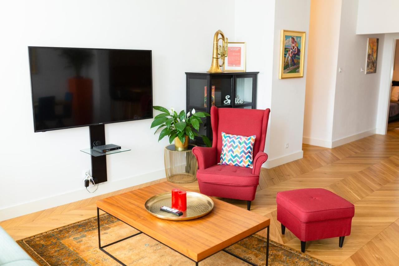 Tcf Home - Big Apartment With Free Garage คราคูฟ ภายนอก รูปภาพ
